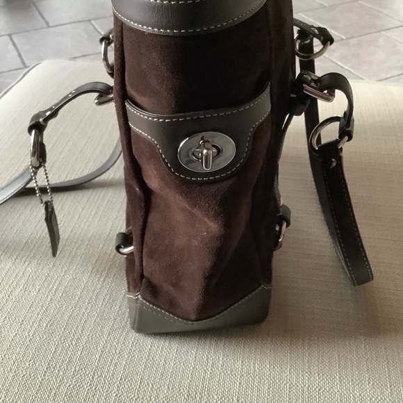 Beautiful Coach F12834 Dark Chocolate Suede Shopper Tote Shoulder Bag - Picture 5 of 11